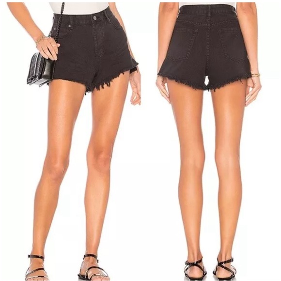 Amuse Society Shoreline Shorts - Picture 1 of 5